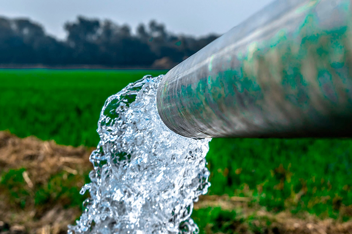 Análisis y Estudios de Calidad de Tierra y Agua
